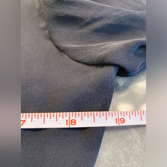 THEORY 💯 silk sheer blouse - Picture 9 of 9